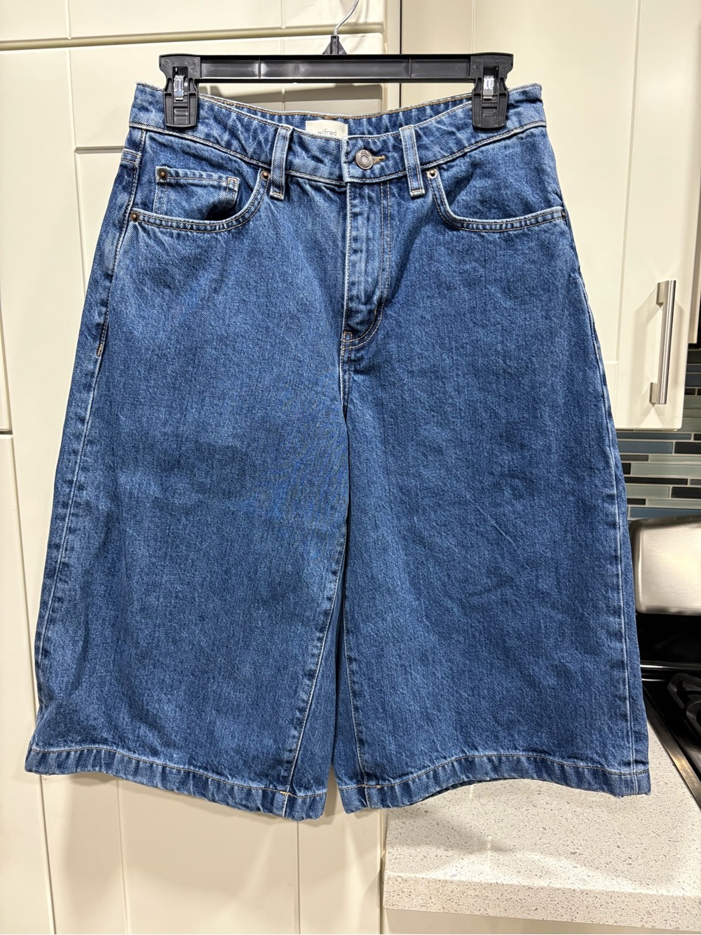 Aritzia Wilfred Publicity Below-Knee Denim Short